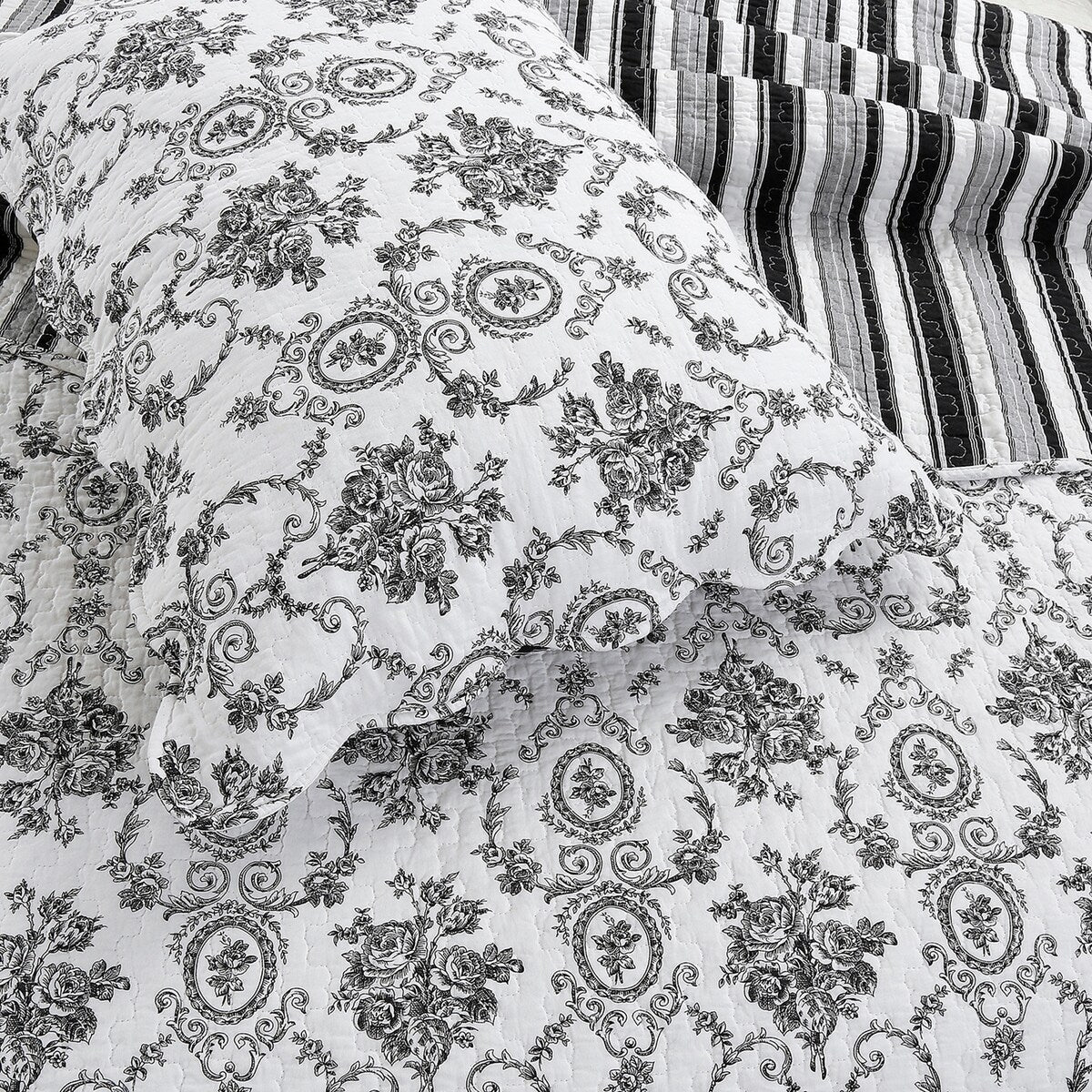 Gracewood Hollow Mekuli French Medallion 3-piece Quilt Bedding Set
