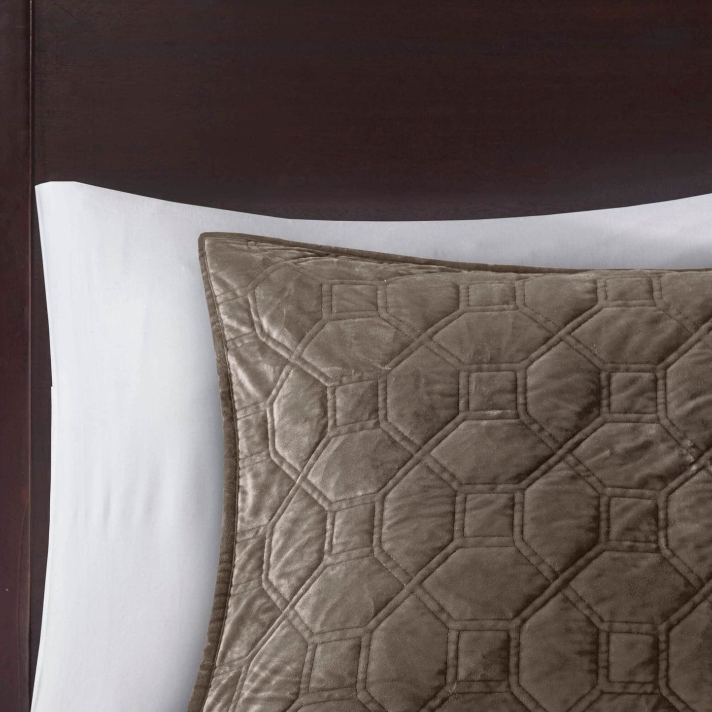 Madison Park Emery 3 Piece Velvet Quilt Set