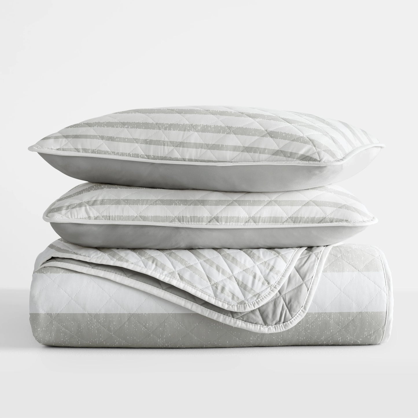 Becky Cameron All Season 3 Piece Summer Stripes Reversible Quilt Set with Shams