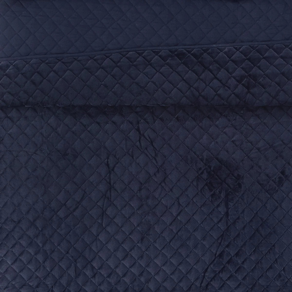 Royal Velvet Diamond Velvet Quilt Set