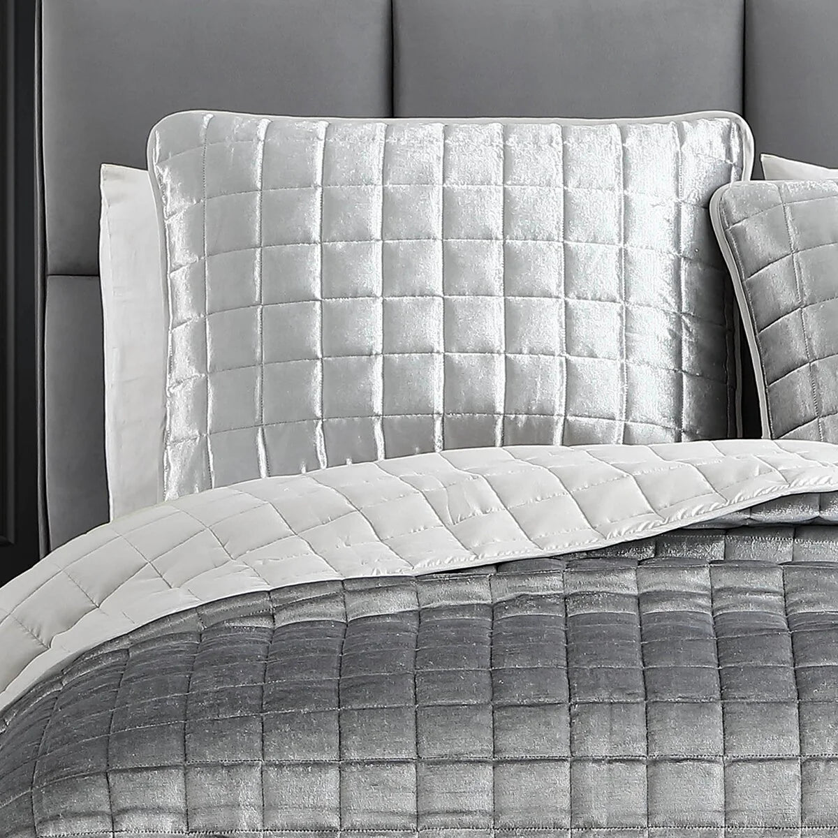 Riverbrook Home Lyndon 3-Piece Quilt Set