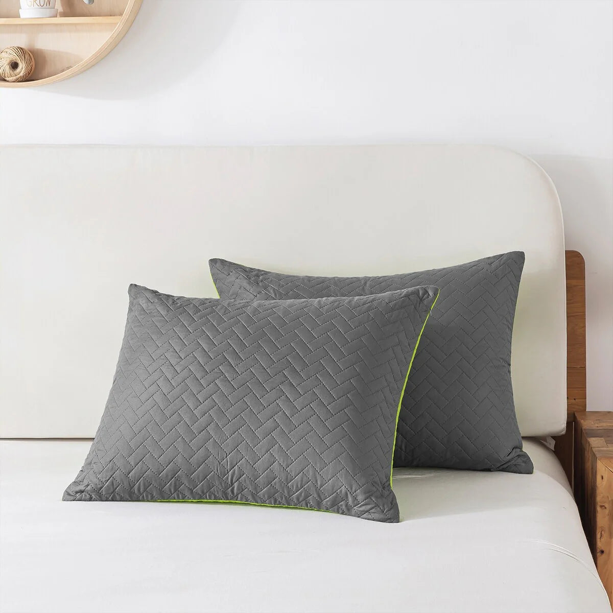 3-piece Fashionable Solid Embossed Quilt Set Bedspread Cover