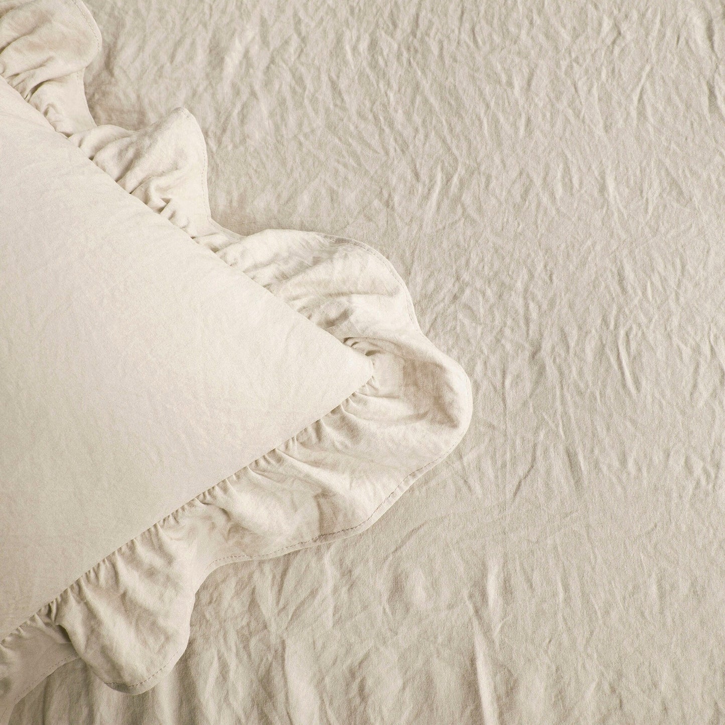 Lush Decor Ruffle Skirt Bedspread Set