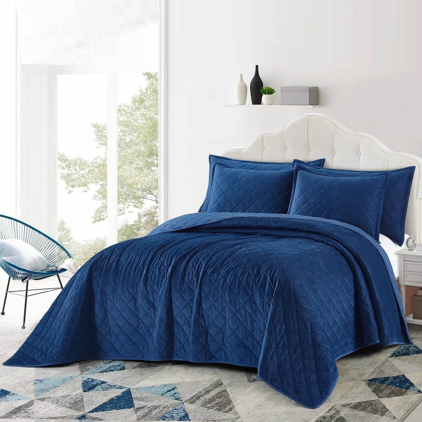 Serenta Velvet Quilts 5 Piece Ultra Soft Floor Touching Bedspread Set
