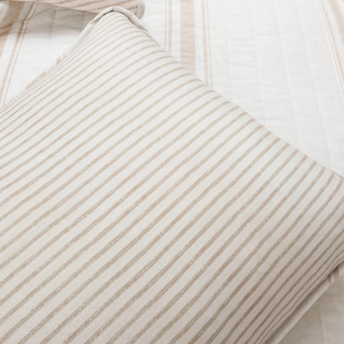 Lush Decor Farmhouse Stripe 3 Piece Quilt Set