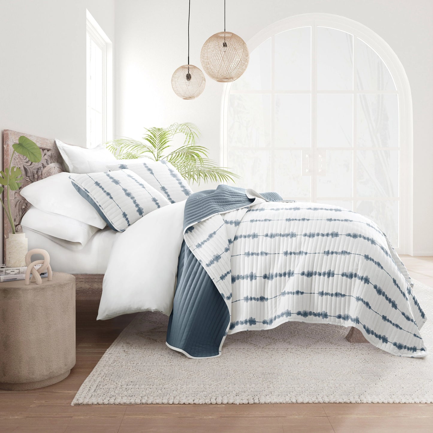 Becky Cameron All Season 3pc Shibori Reversible Quilt Set with Shams