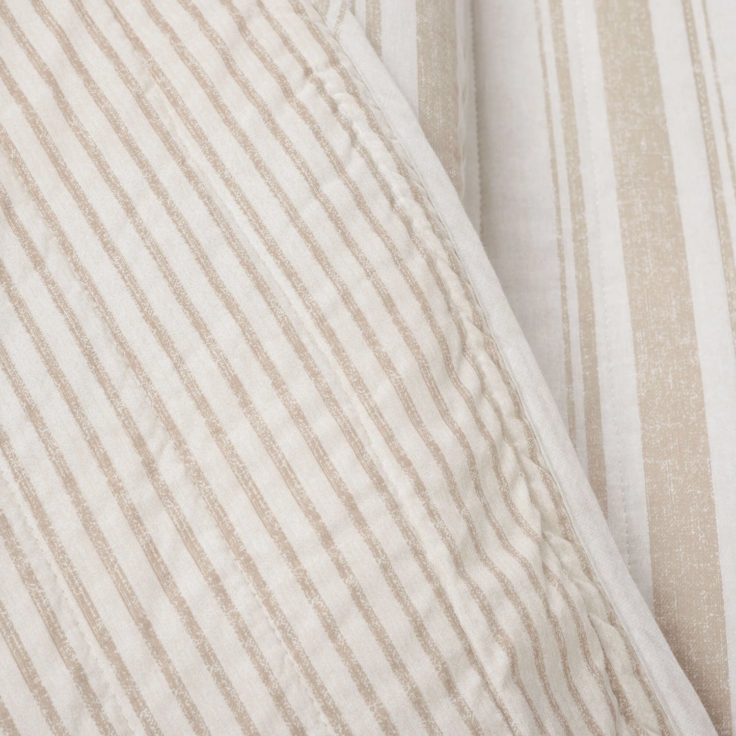 Lush Decor Farmhouse Stripe 3 Piece Quilt Set