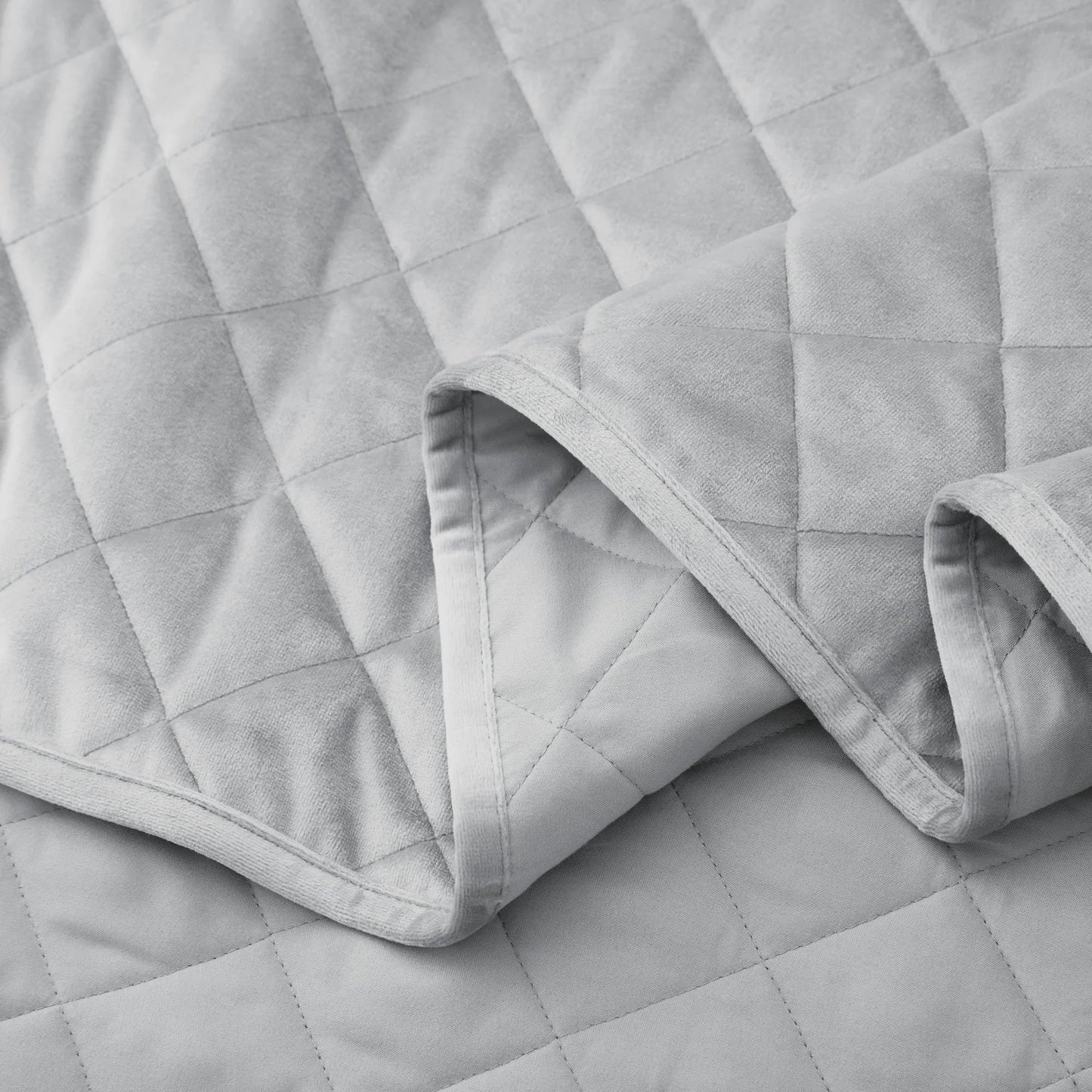 3-Piece Reversible Ultra Lighweight Coverlet Premium Microfiber Bedspread Quilt Set