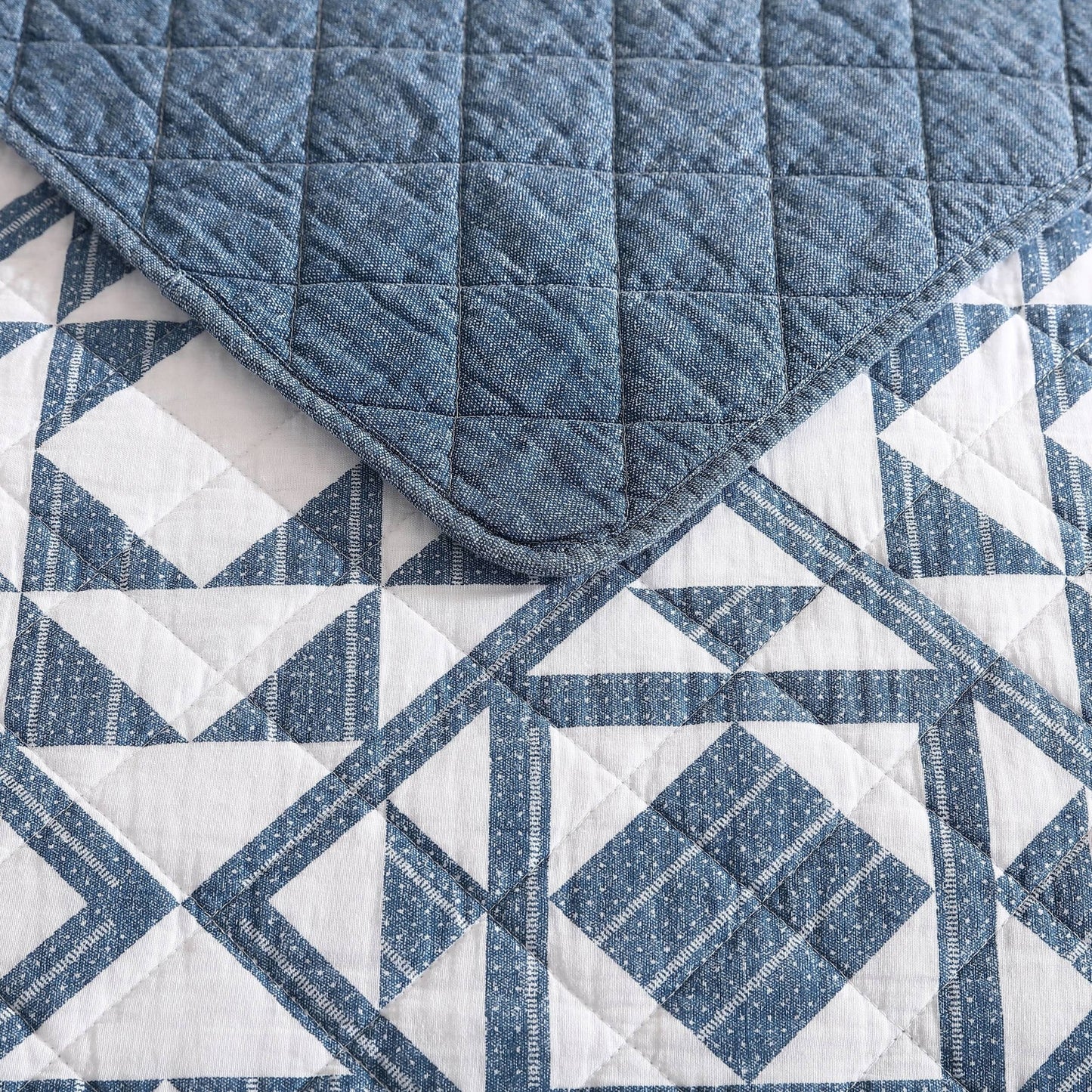 Wrangler Phoenix Patchwork Navy Cotton Quilt Set