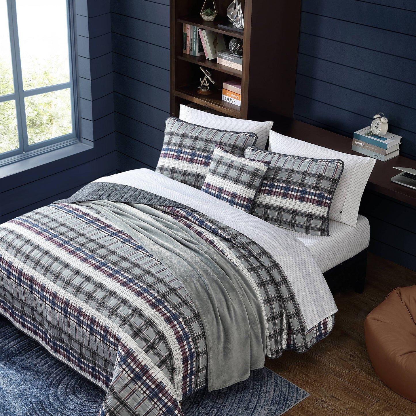 Nautica Marina Cove Grey Cotton Reversible Quilt Bonus Set