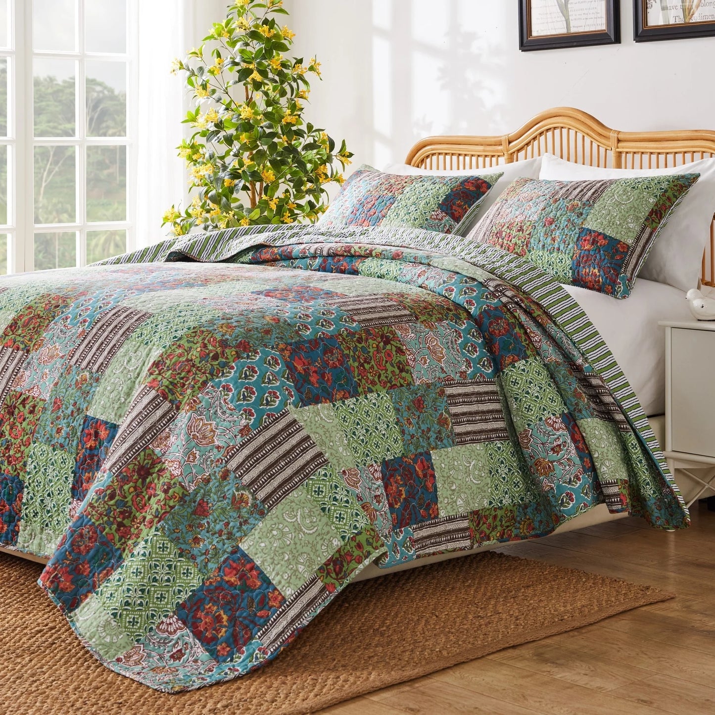 Greenland Home Jasmin Jade - Vintage Boho - Cotton-Rich Quilt Set