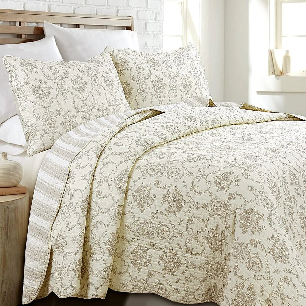 Gracewood Hollow Mekuli French Medallion 3-piece Quilt Bedding Set