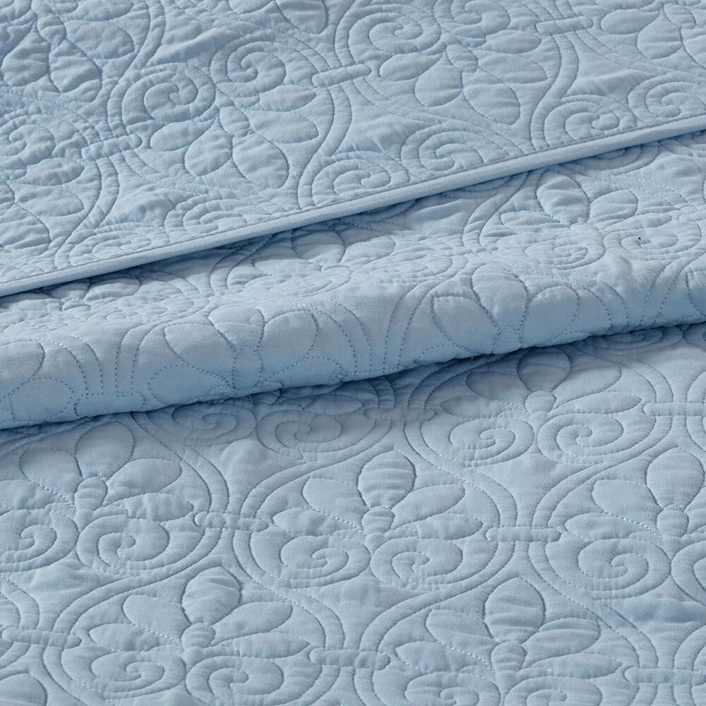 Madison Park Mansfield Reversible Quilt Set