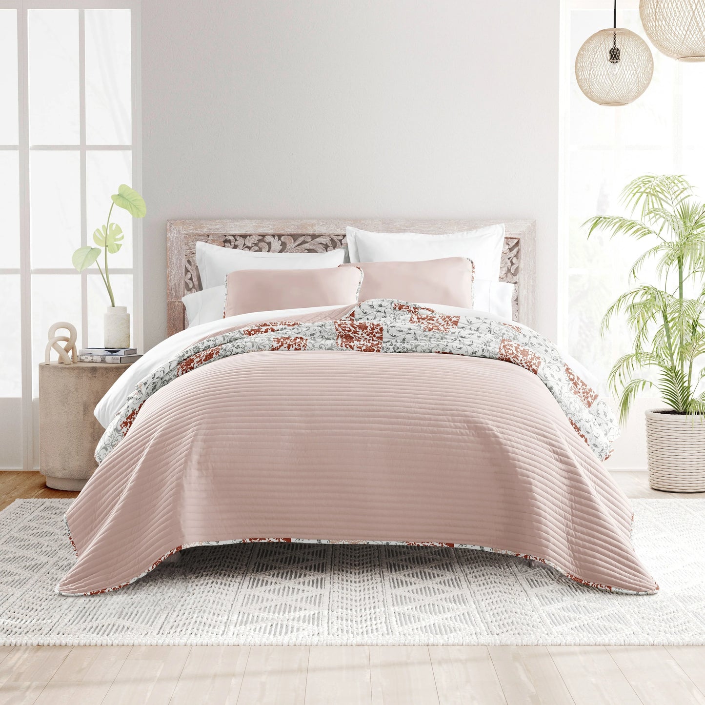 Becky Cameron All Season 3 Piece Scrolled Patchwork Reversible Quilt Set with Shams