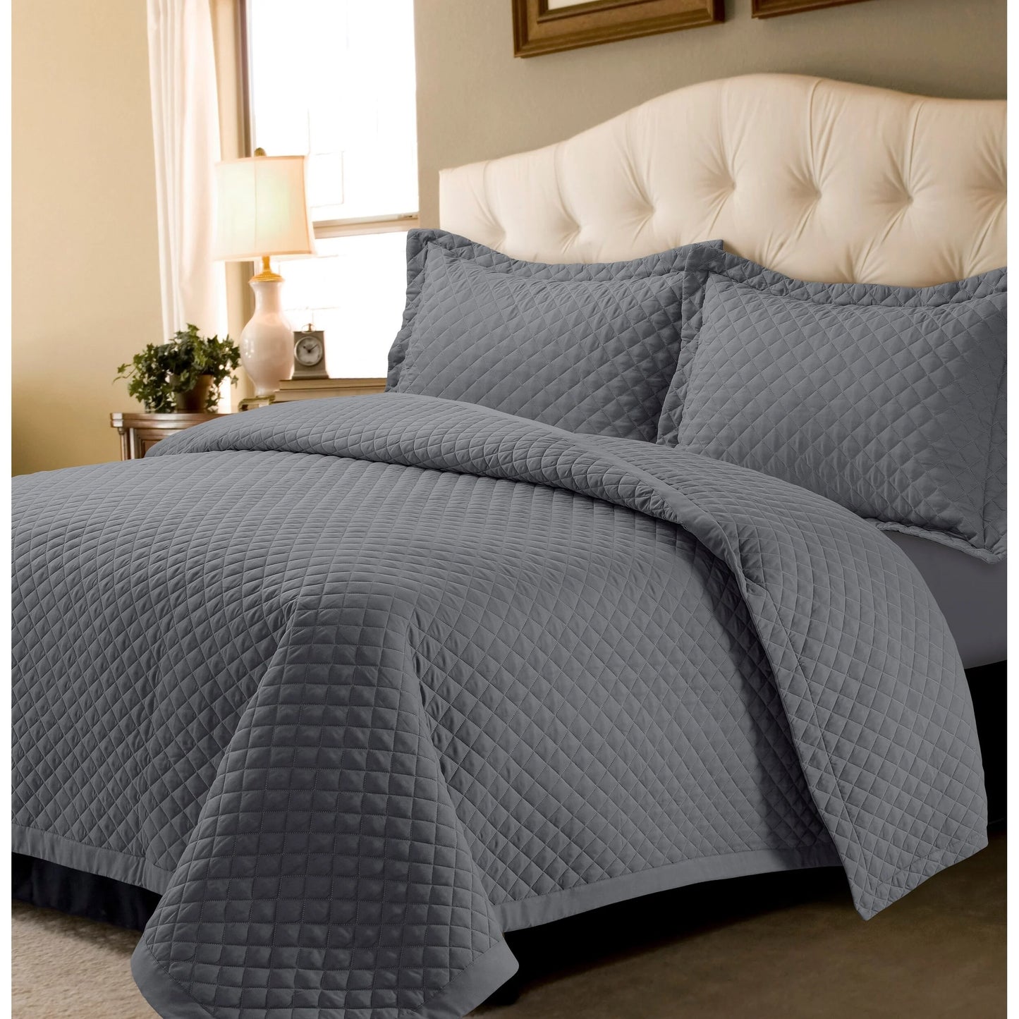 Brisbane Solid Oversized Quilt Set