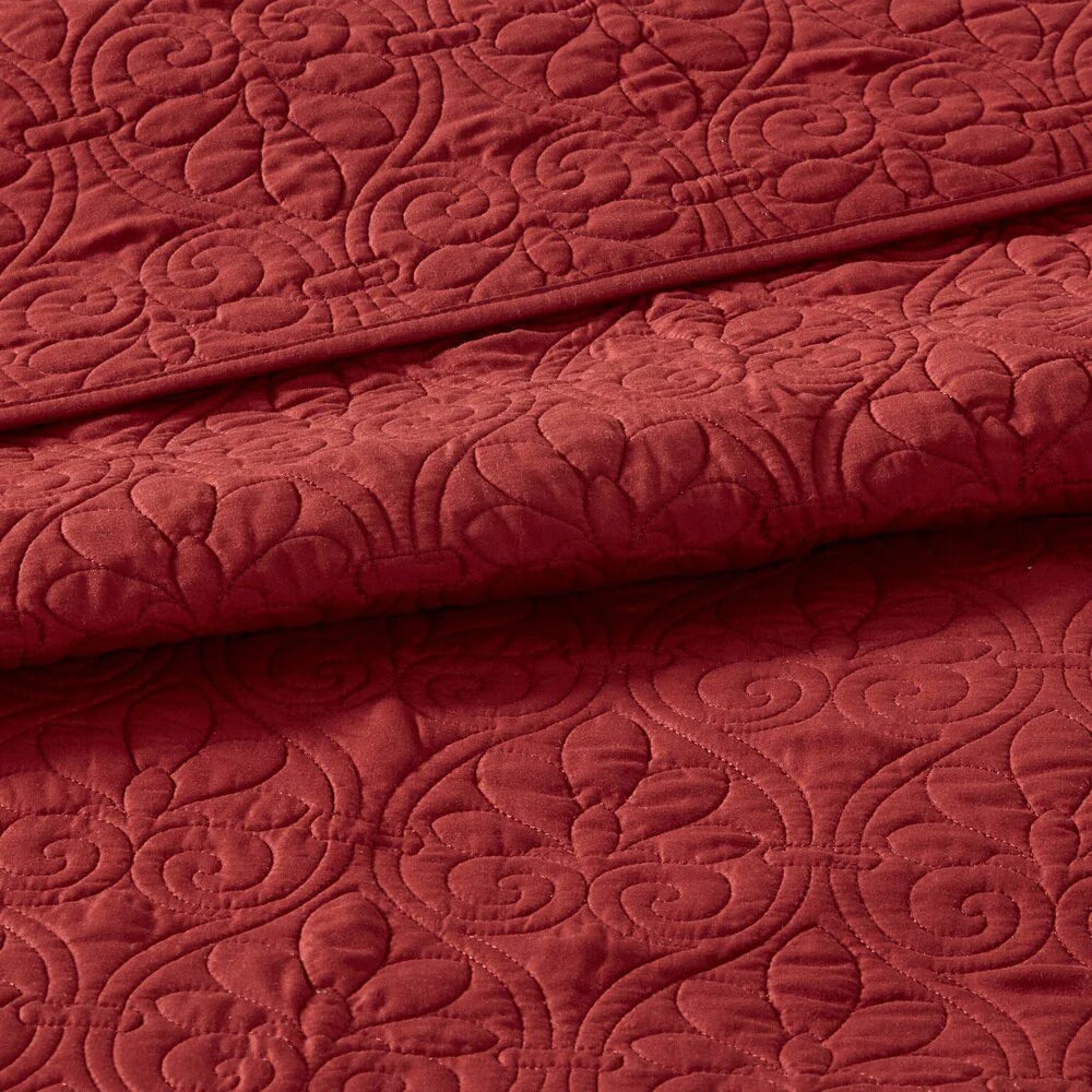 Madison Park Mansfield Reversible Quilt Set