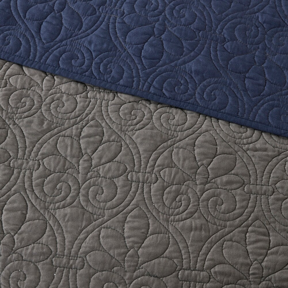 Madison Park Mansfield Reversible Quilt Set