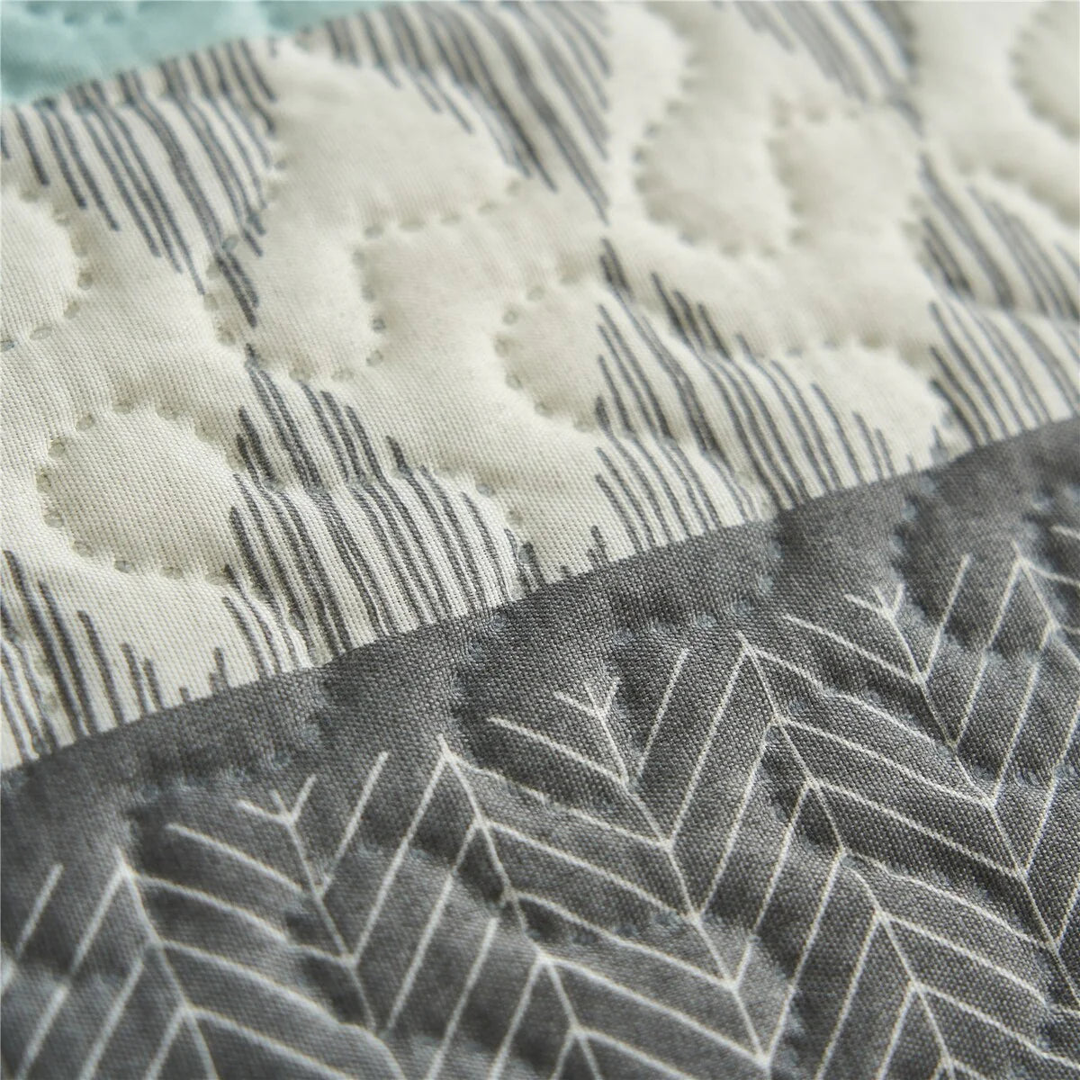 Vintage Rose Reversible Quilt Set, Bedspread, Coverlet