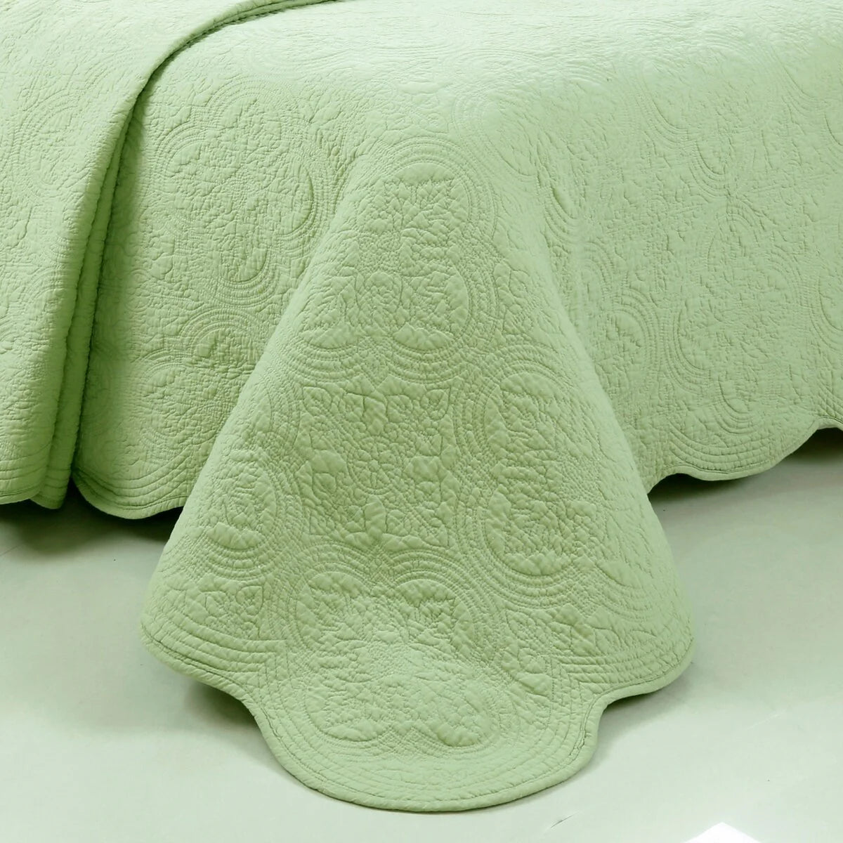 Copper Grove Sagano Blantyre Scalloped Edge Cotton 3-piece Quilt Bedding Set