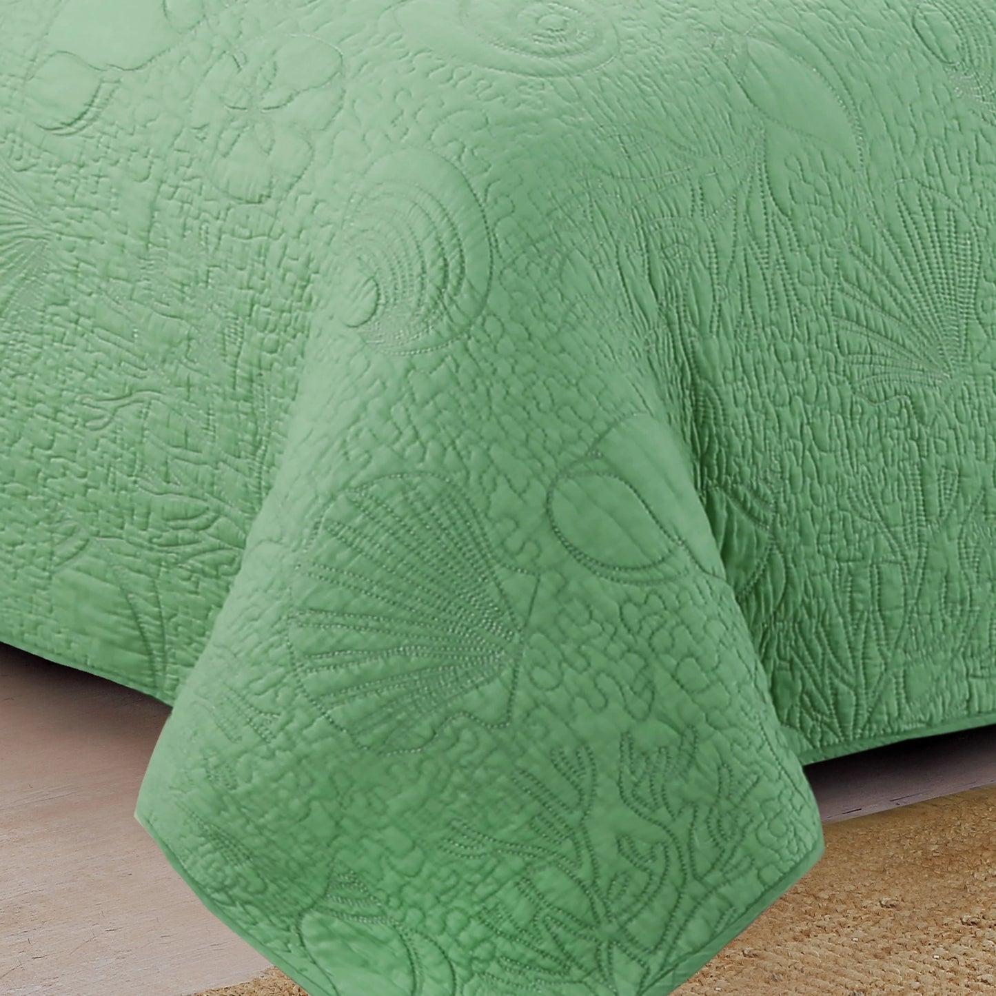 Estate Collection Seaside Cotton Quilt Set