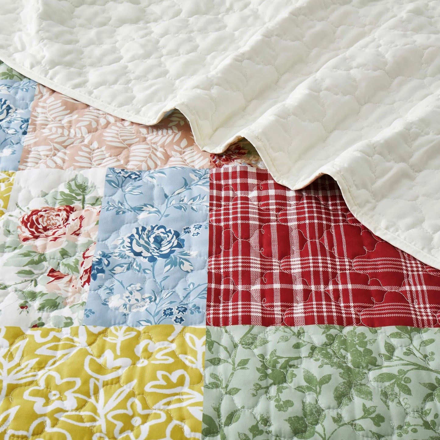 3-Piece Reversible Ultra Lighweight Coverlet Premium Microfiber Bedspread Quilt Set