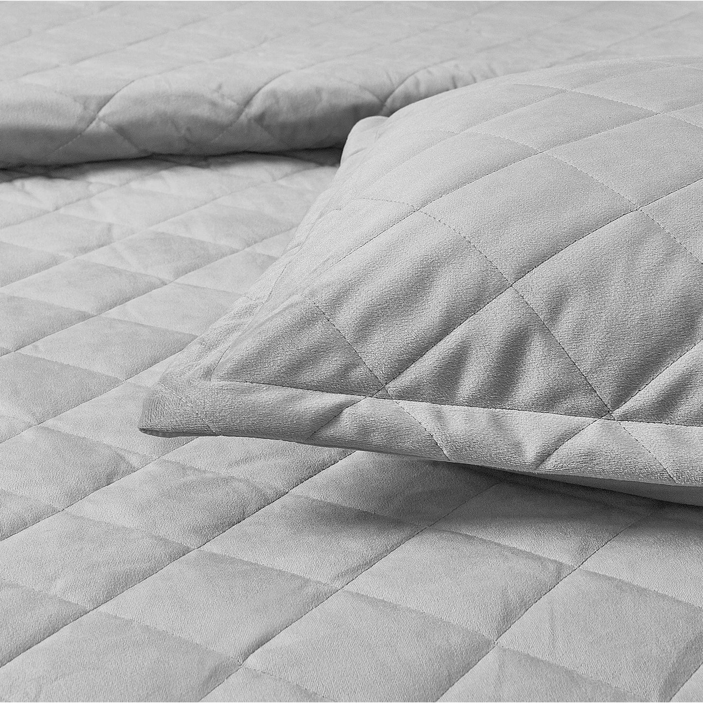 Serenta Velvet Quilts 5 Piece Ultra Soft Floor Touching Bedspread Set