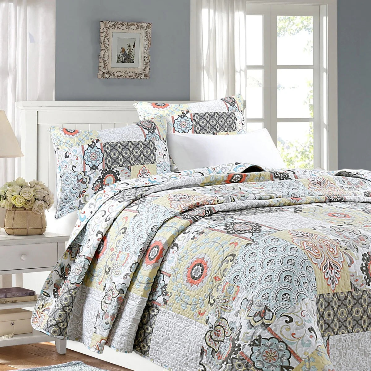 Moorea Patchwork Quilt Bedding Set