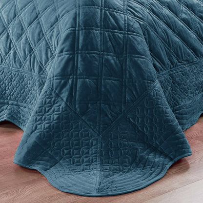 Serenta Supersoft Microplush Quilted 4 Pieces Bedspread Coverlet Set