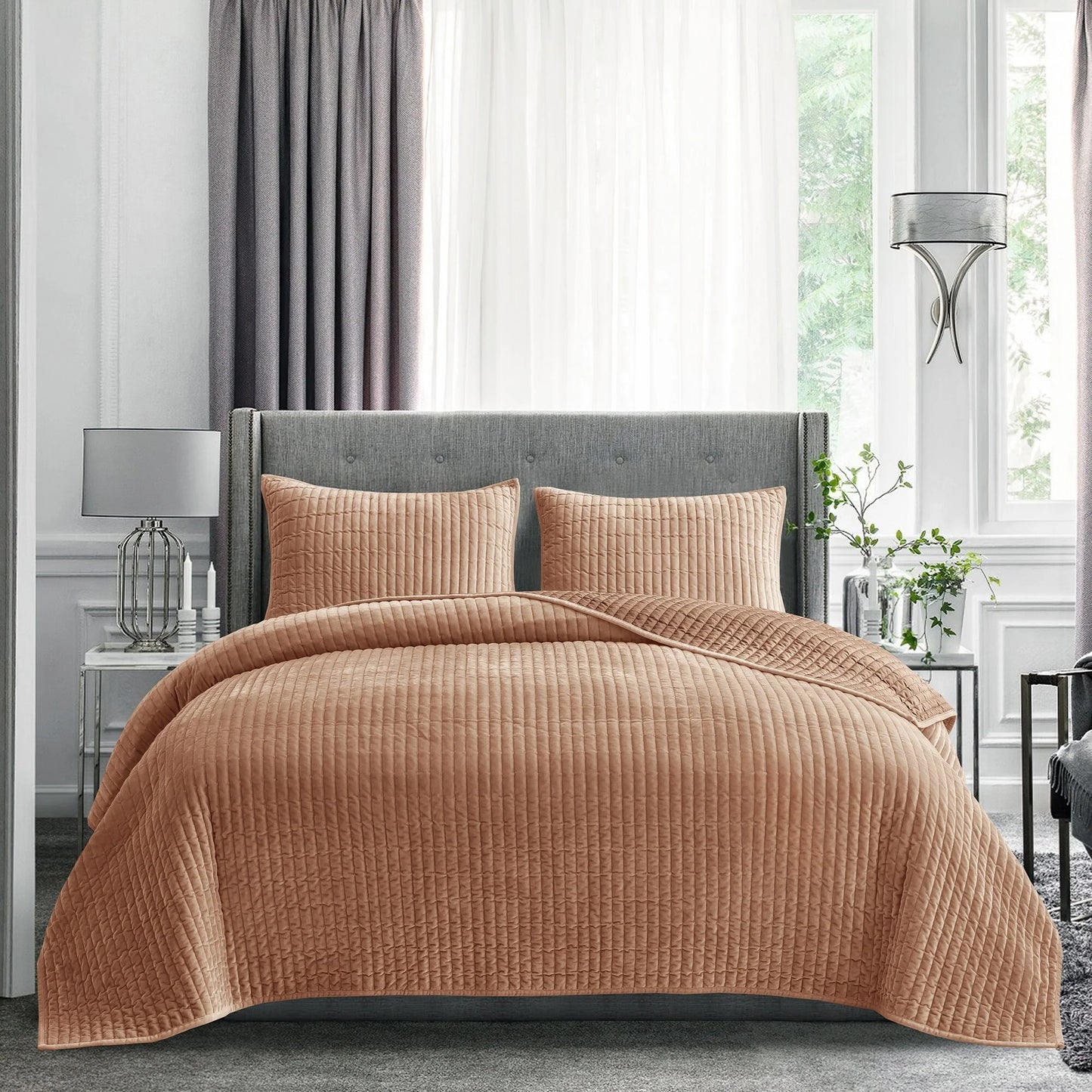 Wonderful Velvet 3 Piece Quilt Set