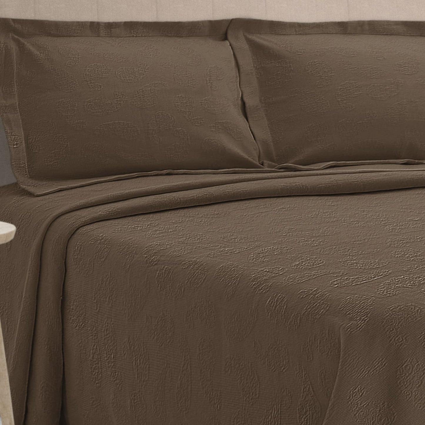 Superior Paisley Cotton Decorative Bedspread Set