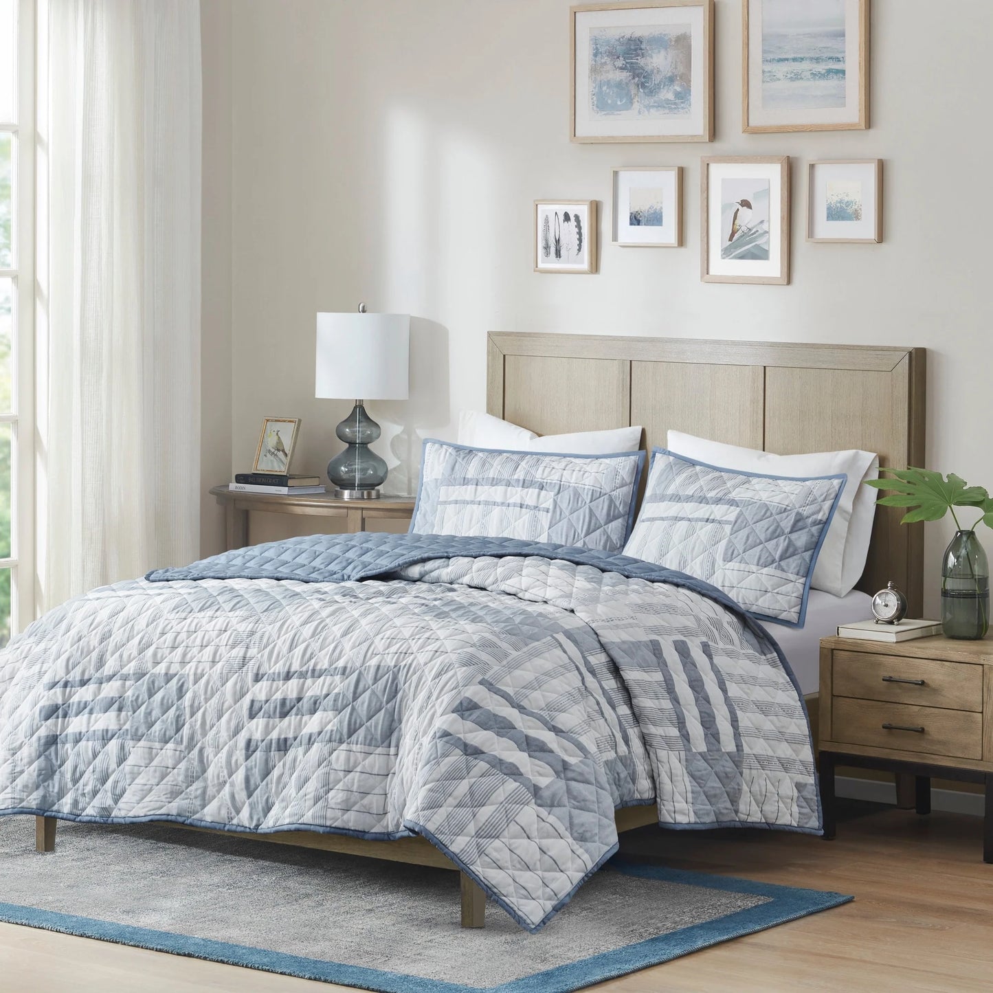 Madison Park Arden 3 Piece Jacquard Patchwork Quilt Set