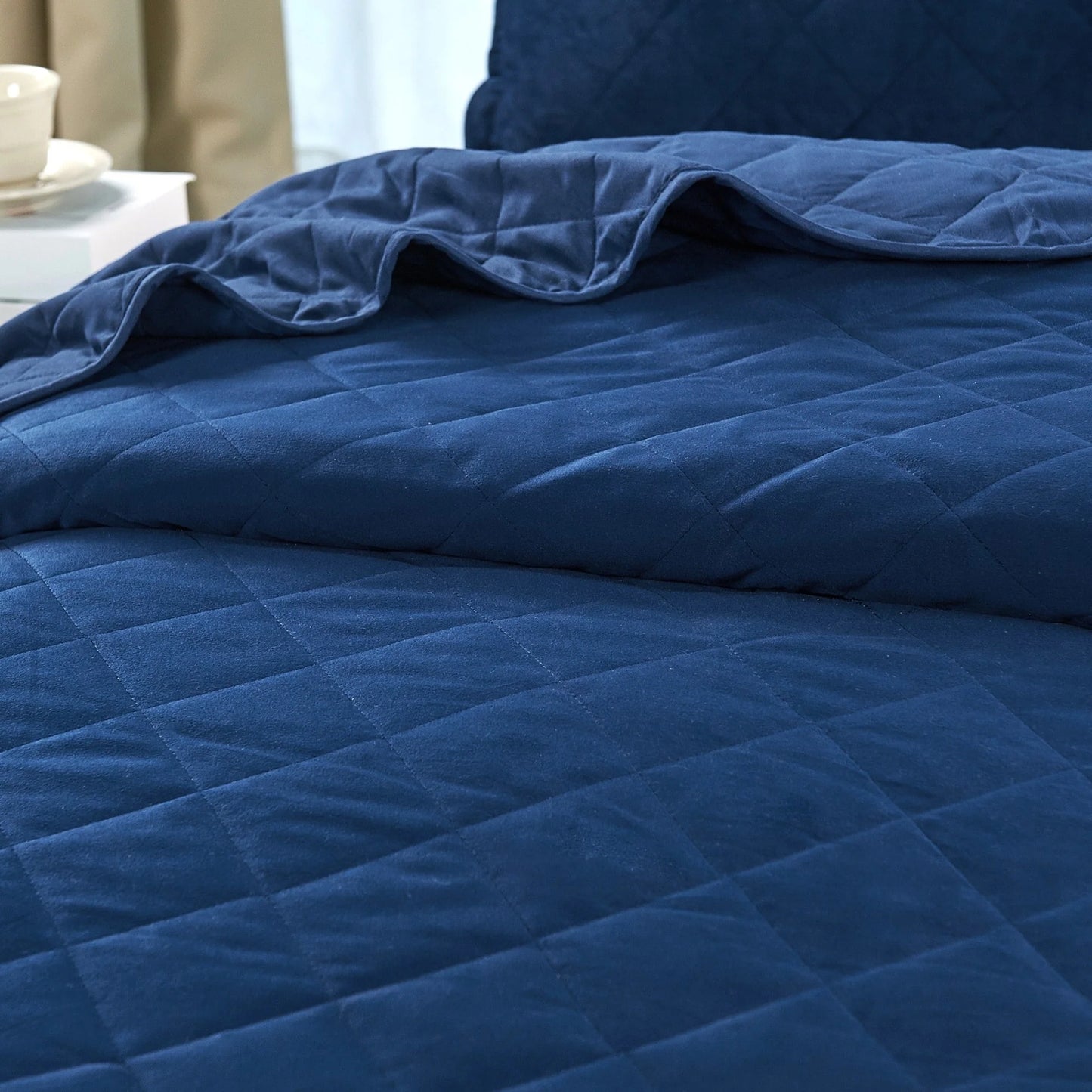 Serenta Velvet Quilts 5 Piece Ultra Soft Floor Touching Bedspread Set
