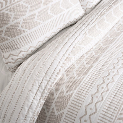Lush Decor Hygge Geometric Pattern 3-piece Quilt Set