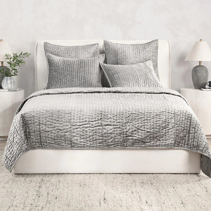 Dimitry 100% Rayon Velvet Quilt by Kosas Home