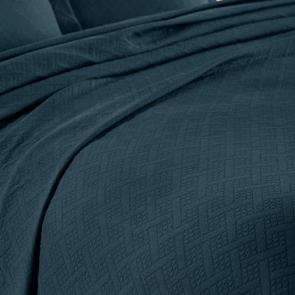 Superior Basketweave Cotton Decorative Bedspread Set