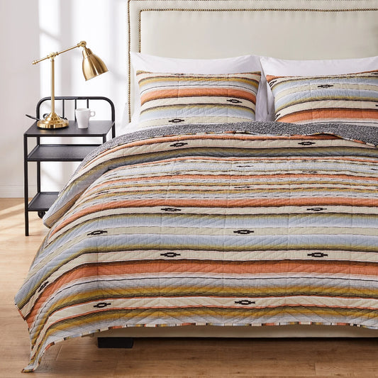 Barefoot Bungalow Painted Desert Quilt and Pillow Sham Set