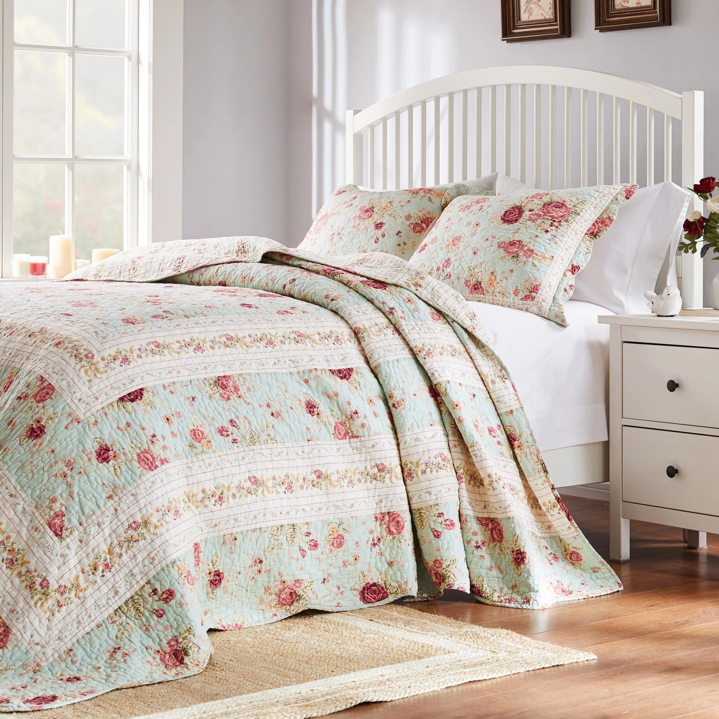 Greenland Home Fashions Antique Rose 100% Cotton Pieced Frame Reversible Bedspread Set