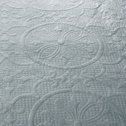 Estate Collection Joanna Velvet Quilt Set