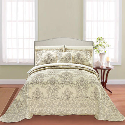 Serenta Damask Oversized 4-piece Bedspread Set
