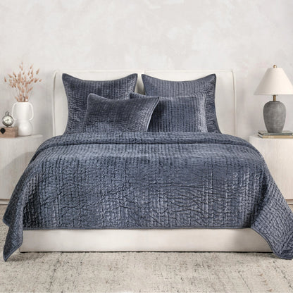 Dimitry 100% Rayon Velvet Quilt by Kosas Home