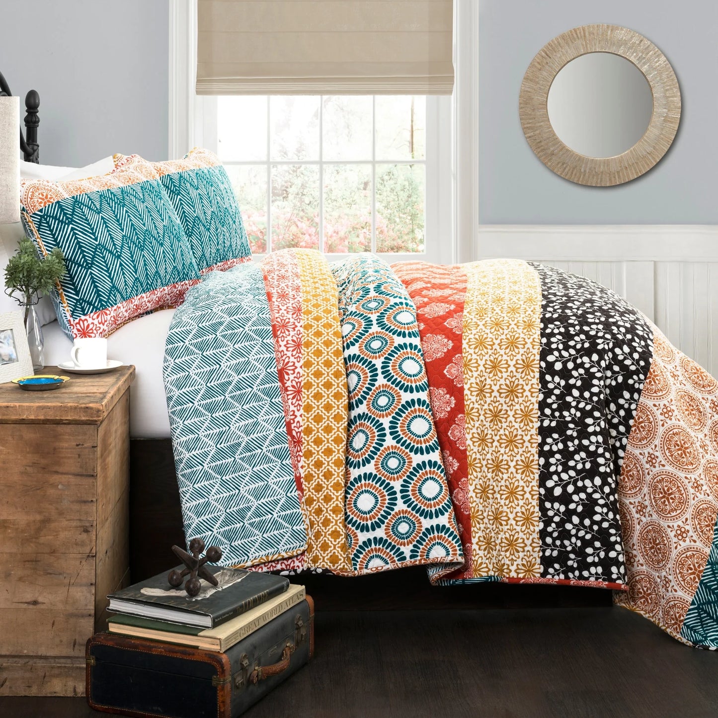 The Curated Nomad La Boheme 3-piece Striped Patterned Quilt Set