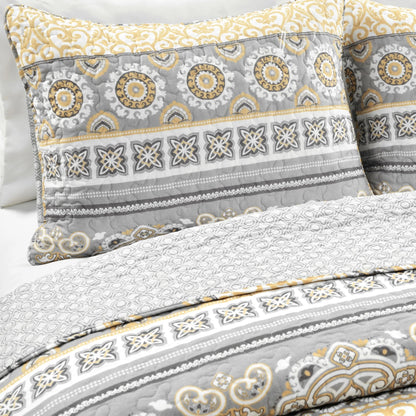 The Curated Nomad La Boheme Boho Stripe 3-piece Quilt Set