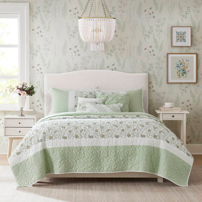Madison Park Vanessa 6 Piece Cotton Percale Quilt Set with Throw Pillows