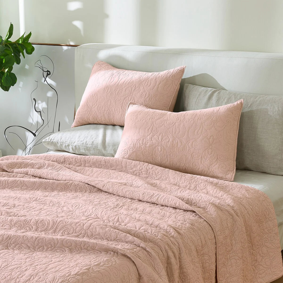 Patina Vie Maison 100% Cotton Stitched 3 Piece Quilt and Sham Set