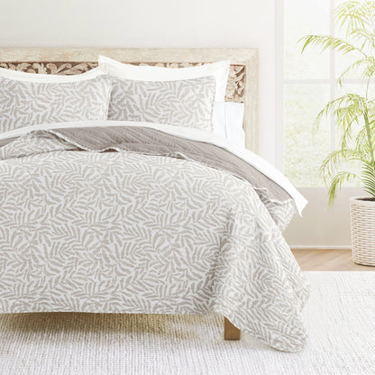 Becky Cameron All Season 3 Piece Reversible Patterned Quilt Set