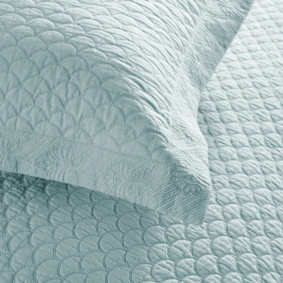 MarCielo 3 Piece Embroidered 100% Cotton Oversized Quilt Bedspread Set TM