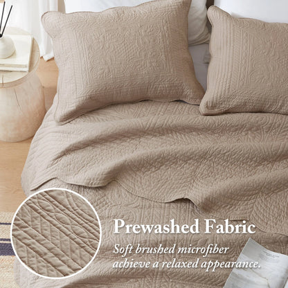 Madison Park Marino 3 Piece Reversible Scalloped Edge Quilt Set