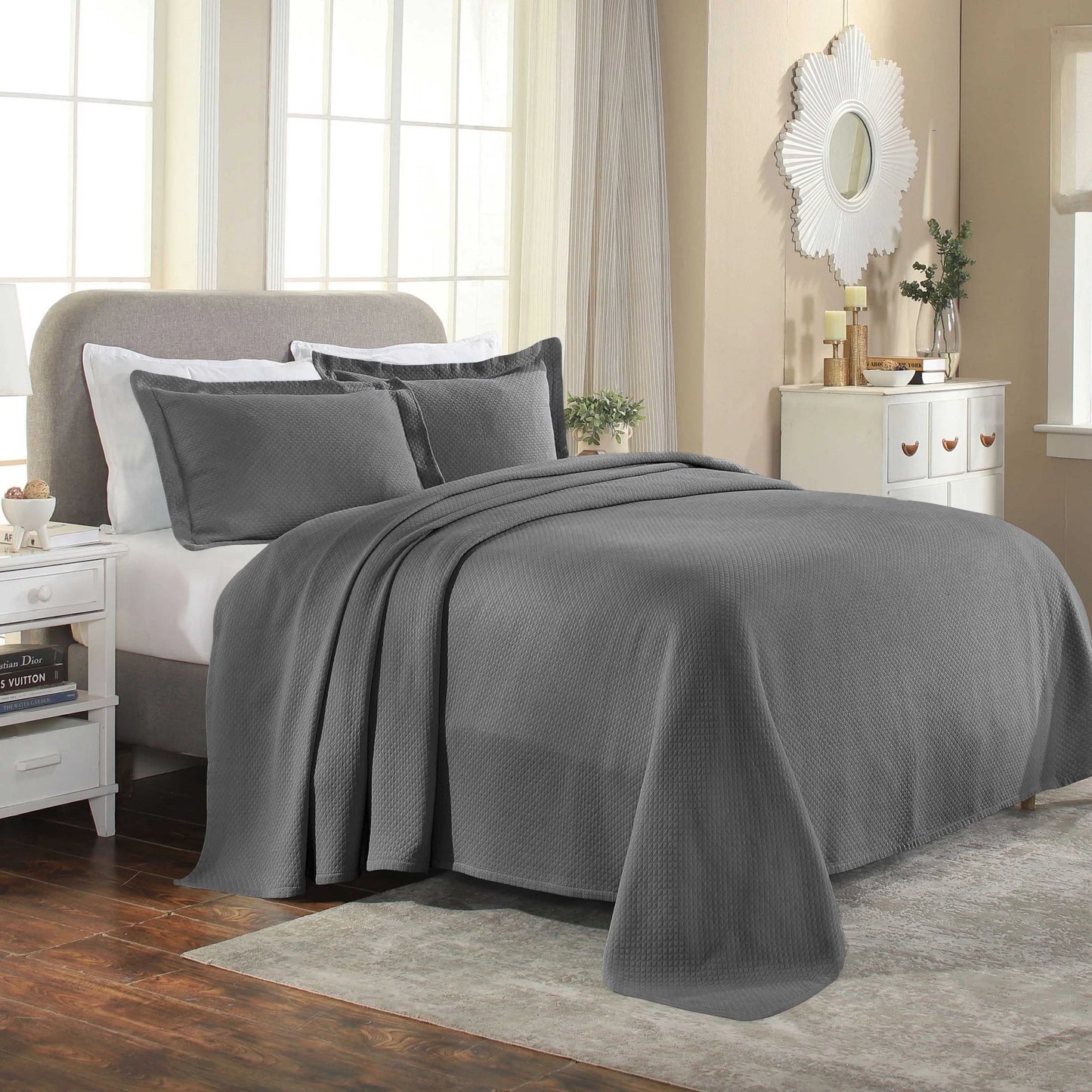 Superior Solitaire Cotton Decorative Bedspread Set
