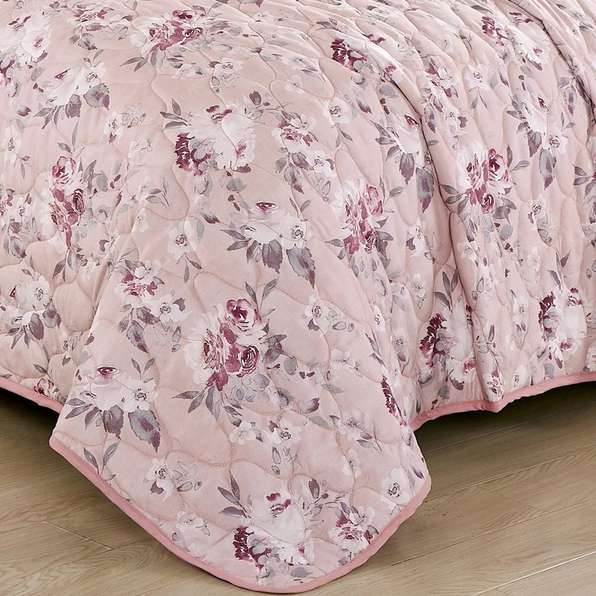 Flora Luxury 3 Piece Bedspread