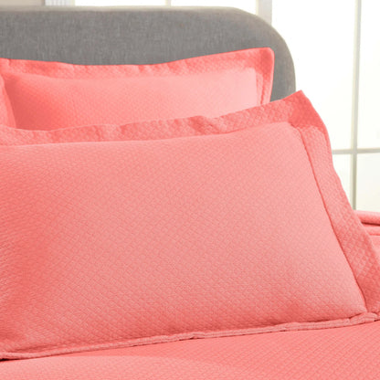 Superior Solitaire Cotton Decorative Bedspread Set